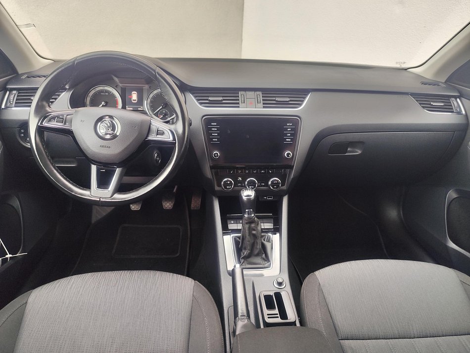 Škoda Octavia III 1.5 TSI Style