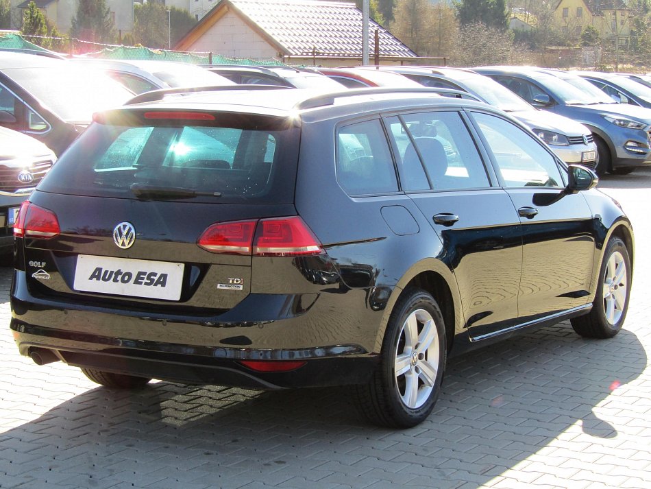 Volkswagen Golf 1.6 TDi 