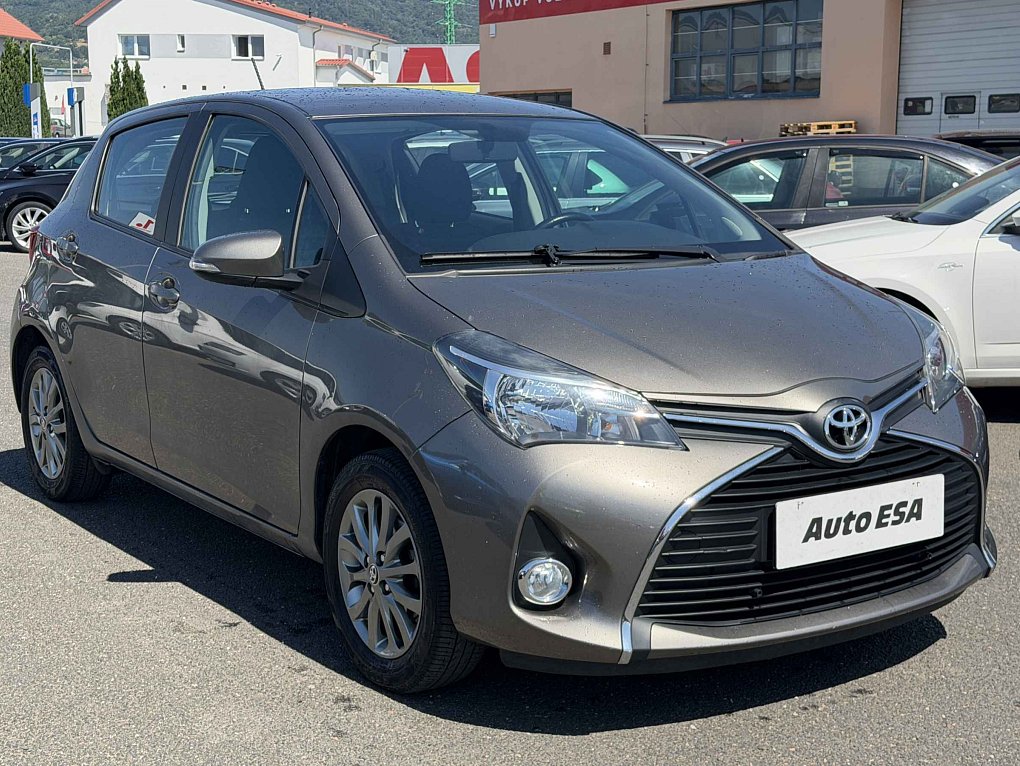 Toyota Yaris 1.3i 