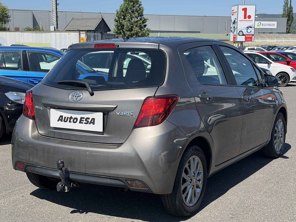 Toyota Yaris 1.3i 