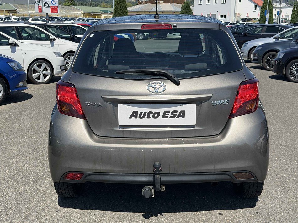 Toyota Yaris 1.3i 