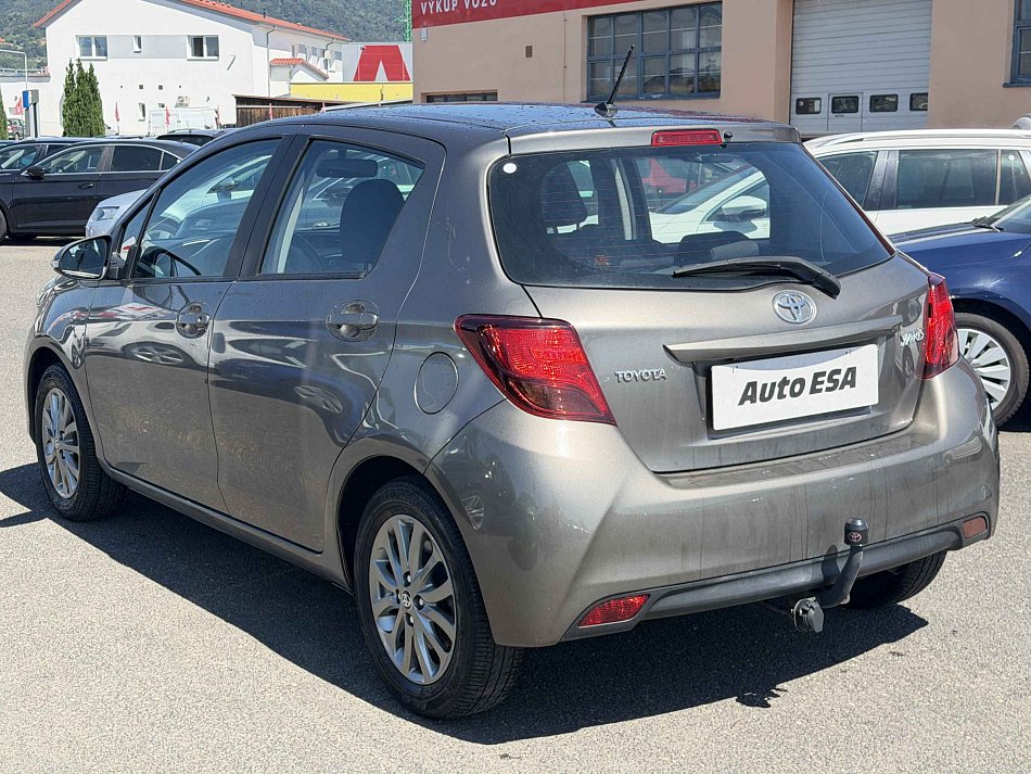 Toyota Yaris 1.3i 