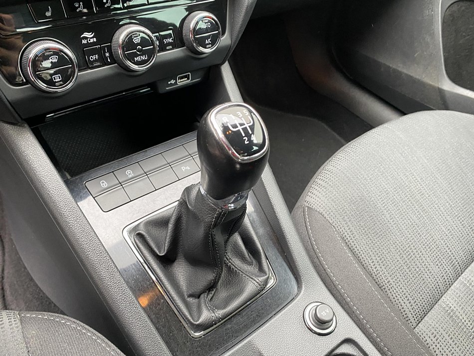 Škoda Octavia III 1.6 TDi Style