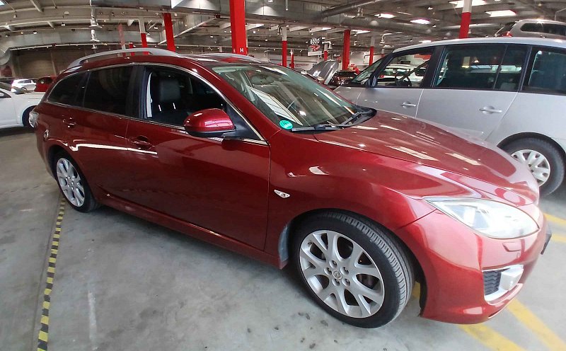 Mazda 6 2.0 i 