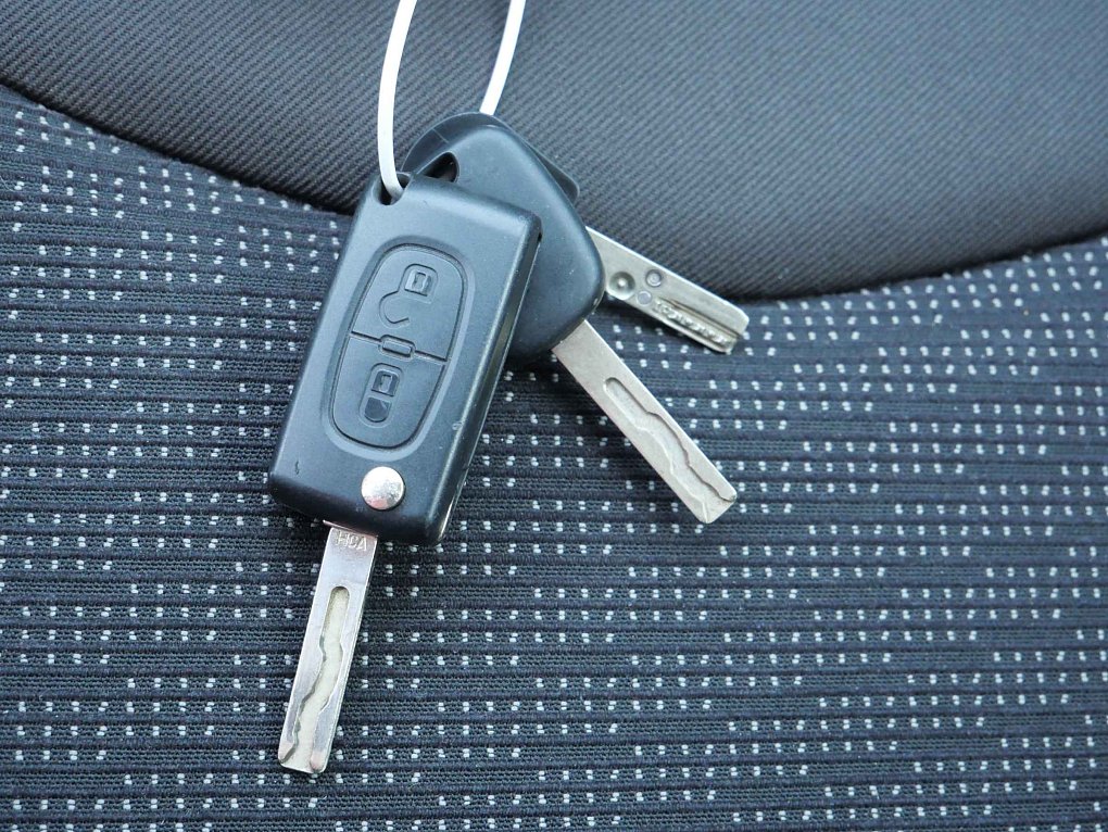 Peugeot 308 1.6VTi 