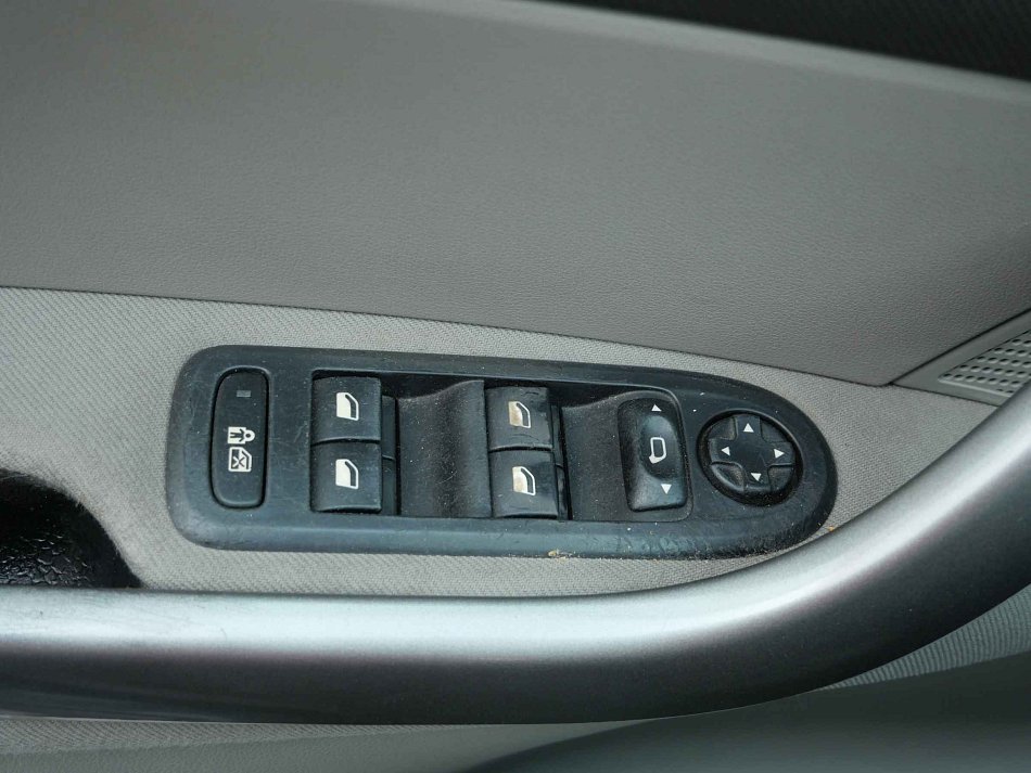 Peugeot 308 1.6VTi 