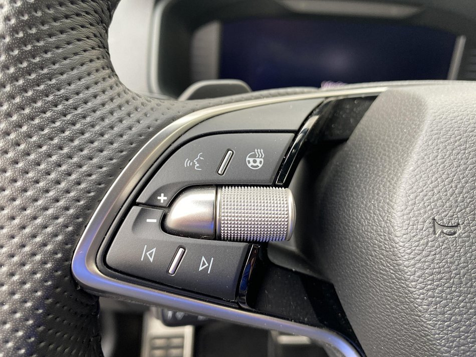 Škoda Karoq 2.0 TSi SportLine 4X4