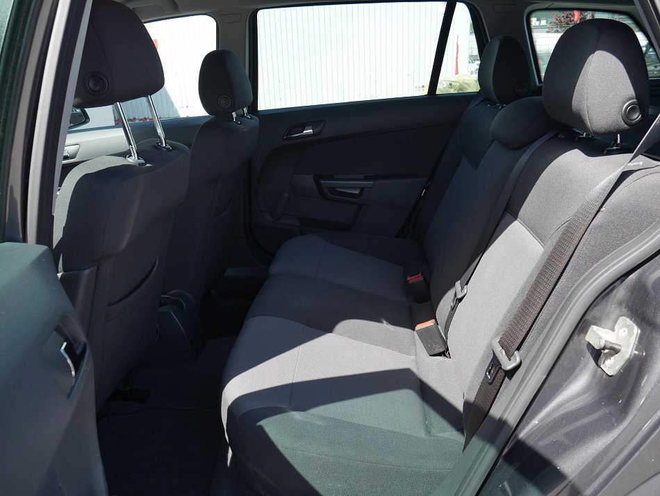 Opel Astra 1.6 i 