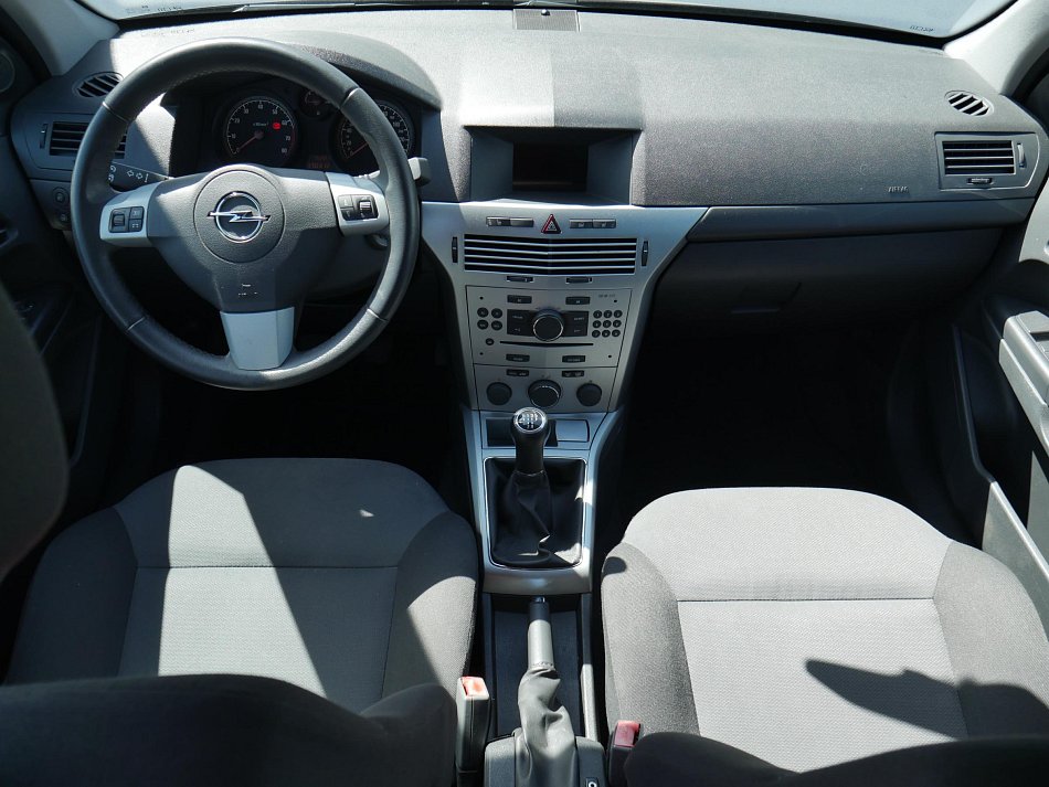 Opel Astra 1.6 i 