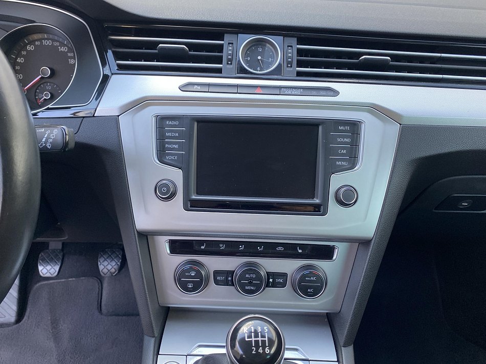 Volkswagen Passat 2.0 TDi Comfortline