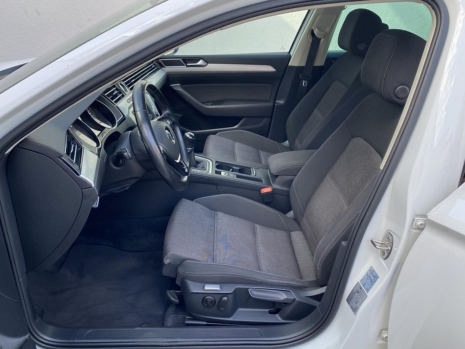Volkswagen Passat 2.0 TDi Comfortline
