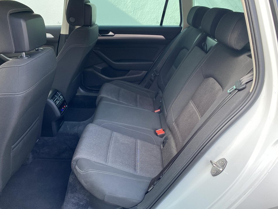 Volkswagen Passat 2.0 TDi Comfortline
