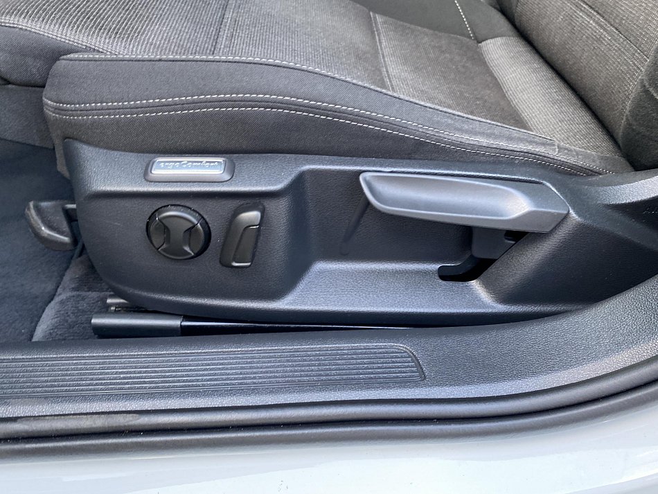 Volkswagen Passat 2.0 TDi Comfortline