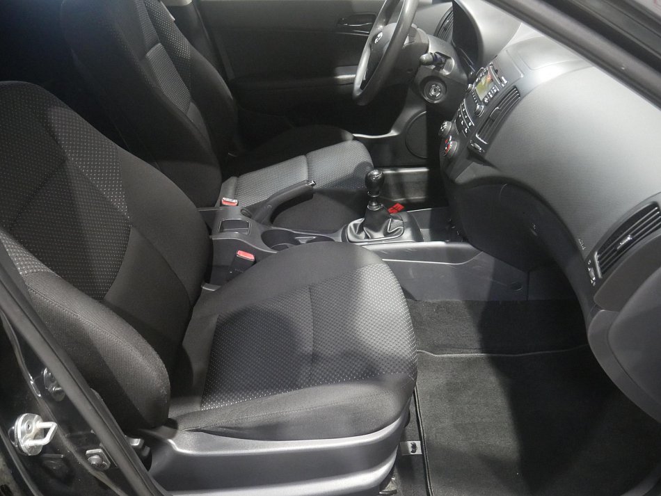 Hyundai I30 1.4CVVT 