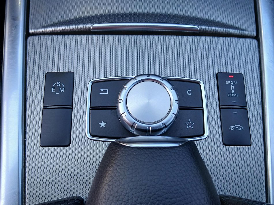 Mercedes-Benz Třída E 3.0 CDi  4Matic