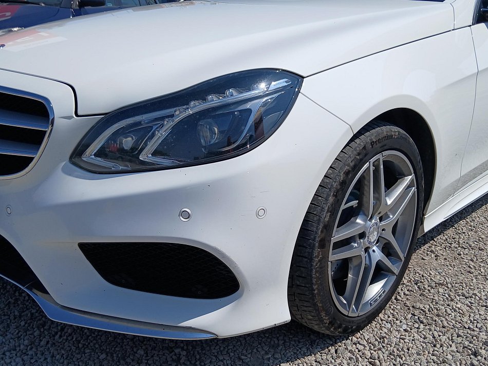 Mercedes-Benz Třída E 3.0 CDi  4Matic