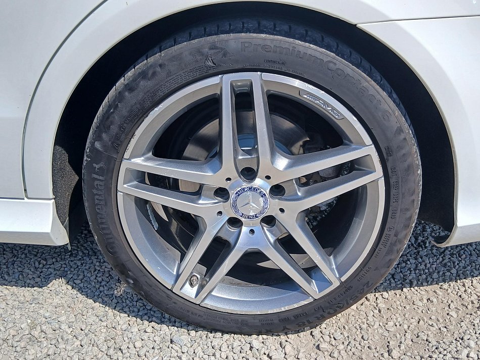 Mercedes-Benz Třída E 3.0 CDi  4Matic