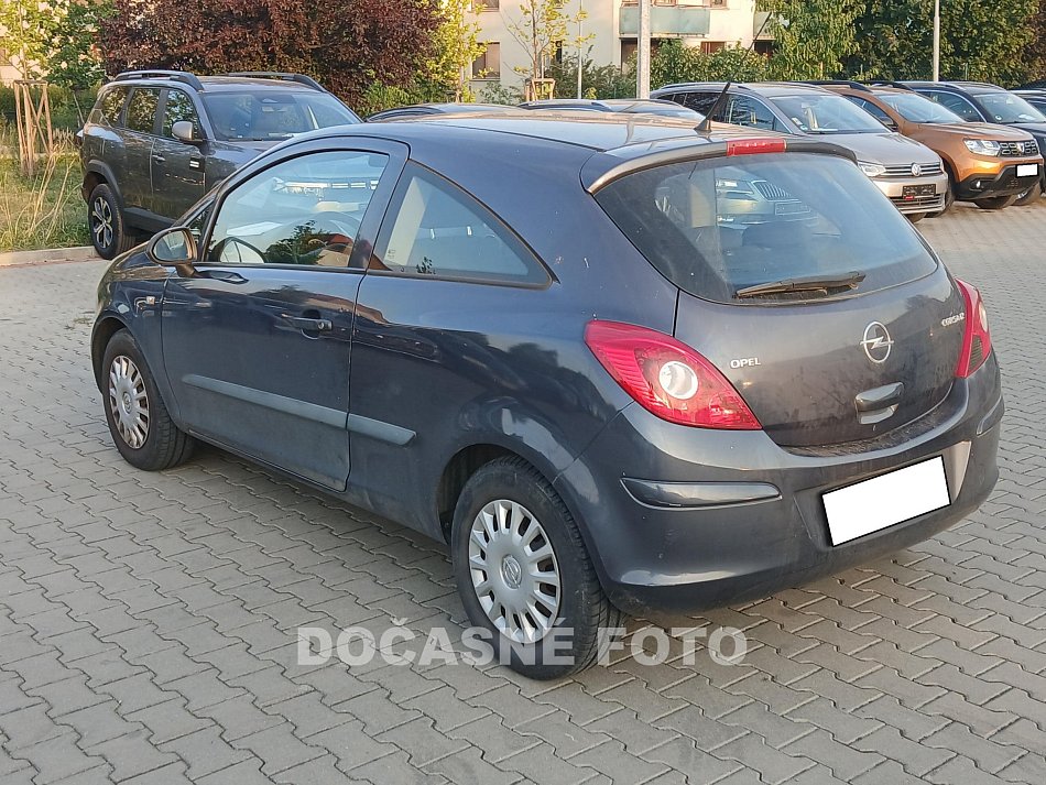 Opel Corsa 1.2i 