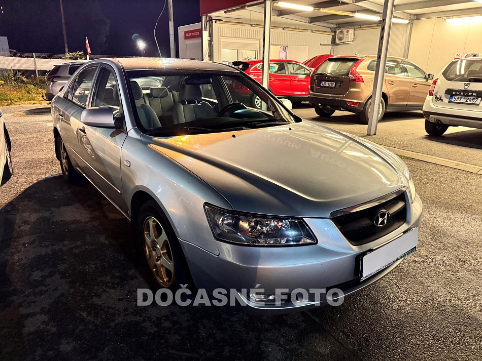 Hyundai Sonata 2.0 