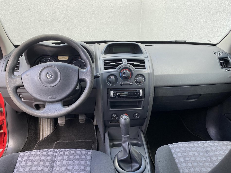 Renault Mégane 1.4i 