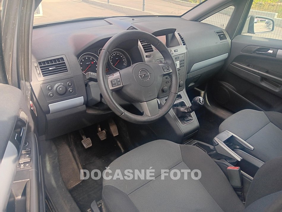 Opel Zafira 1.8i 16V 