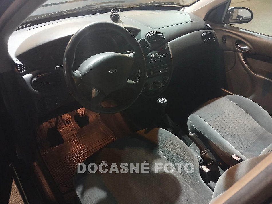 Ford Focus 1.6i 