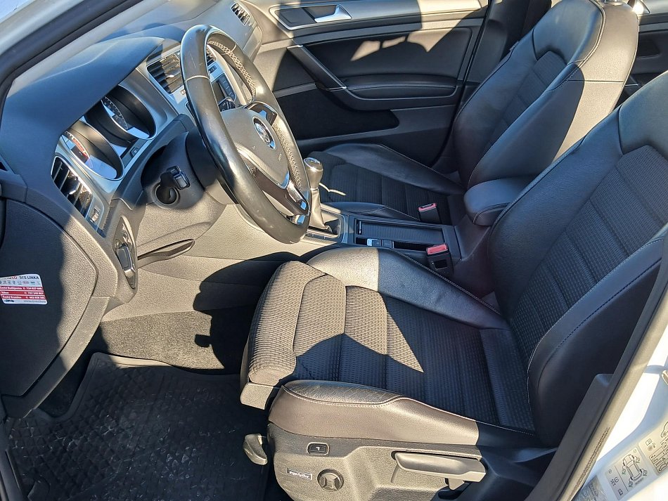 Volkswagen Golf 1.4 TSi 