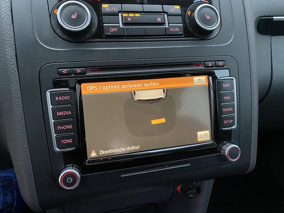 Volkswagen Touran 2.0 TDi Highline