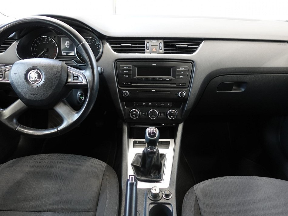 Škoda Octavia III 1.6TDi Elegance