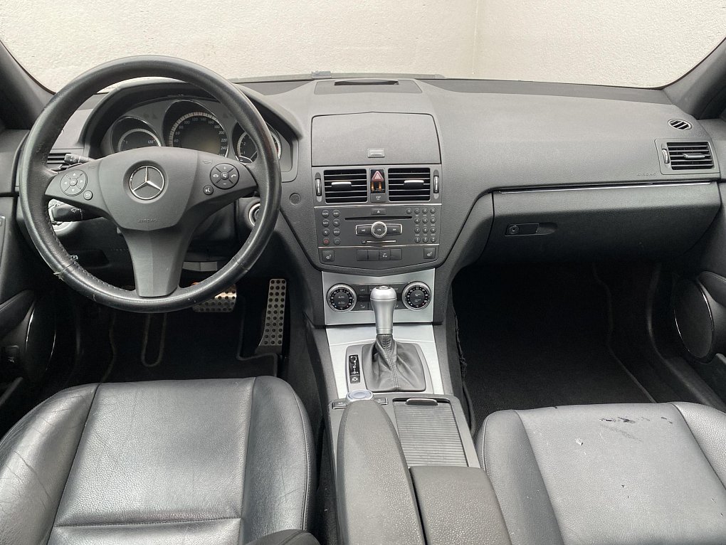 Mercedes-Benz Třída C 3.5 CGi Avantgarde 350