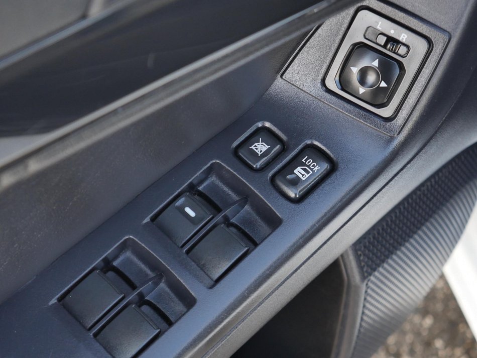 Mitsubishi Lancer 1.6i 