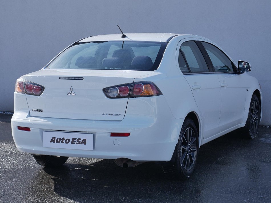 Mitsubishi Lancer 1.6i 