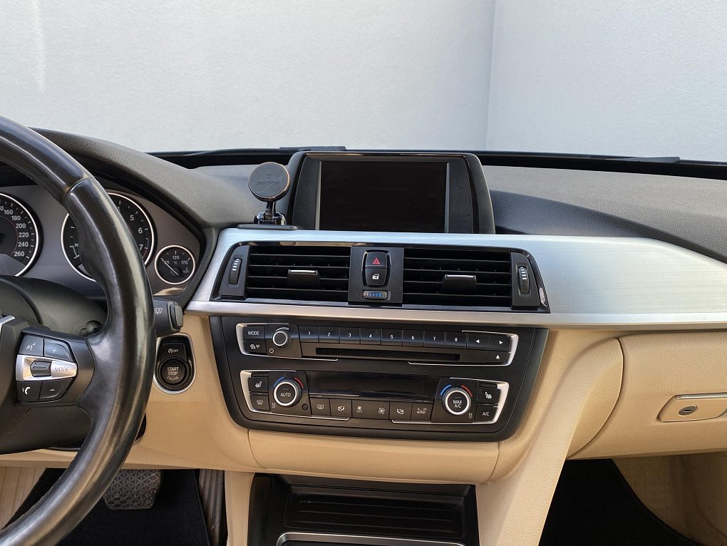 BMW Řada 3 2.0 i  xD