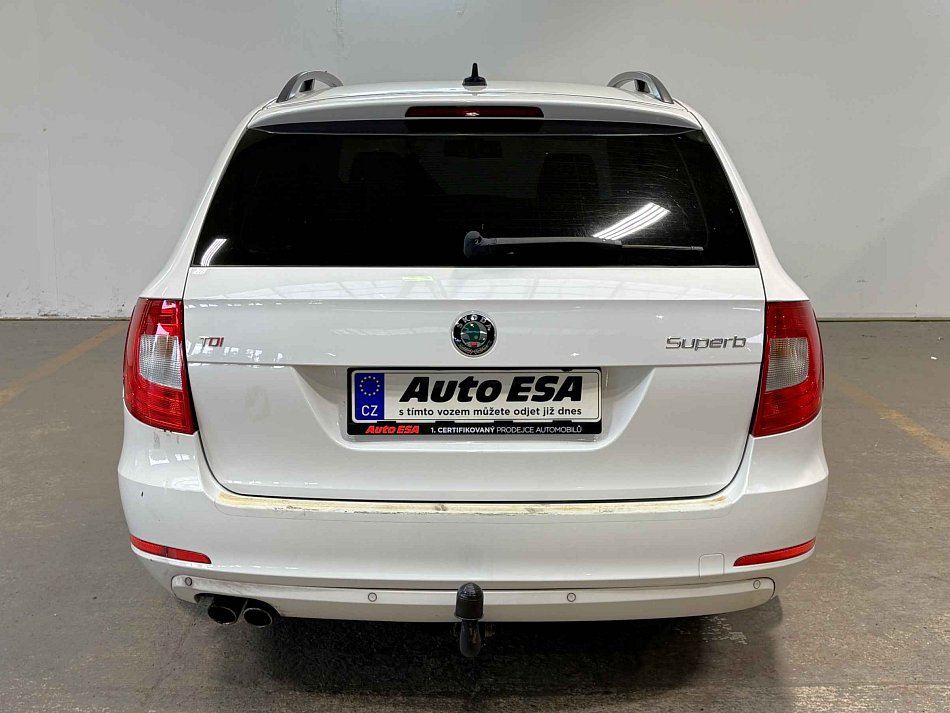 Škoda Superb II 2.0 TDi Elegance