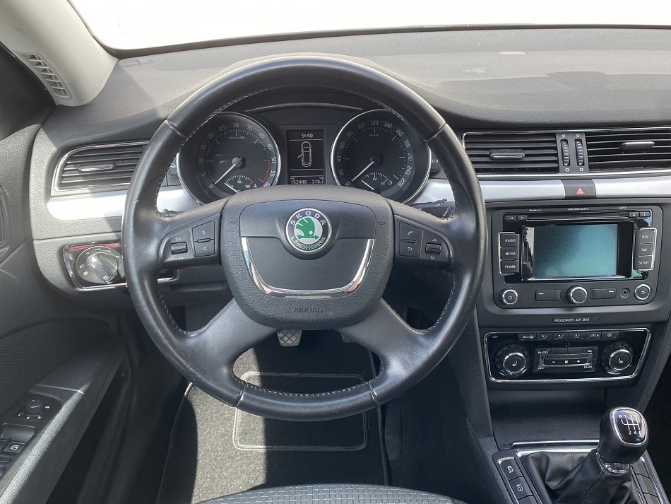 Škoda Superb II 2.0 TDi Ambition