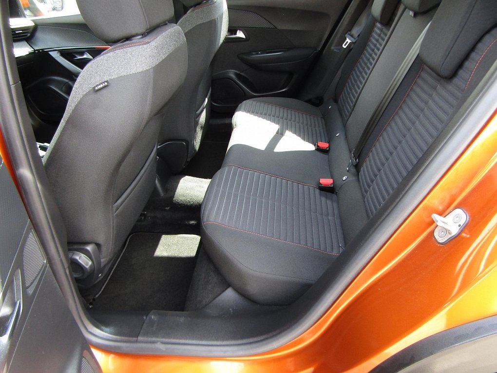 Peugeot 2008 1.2 PT Active