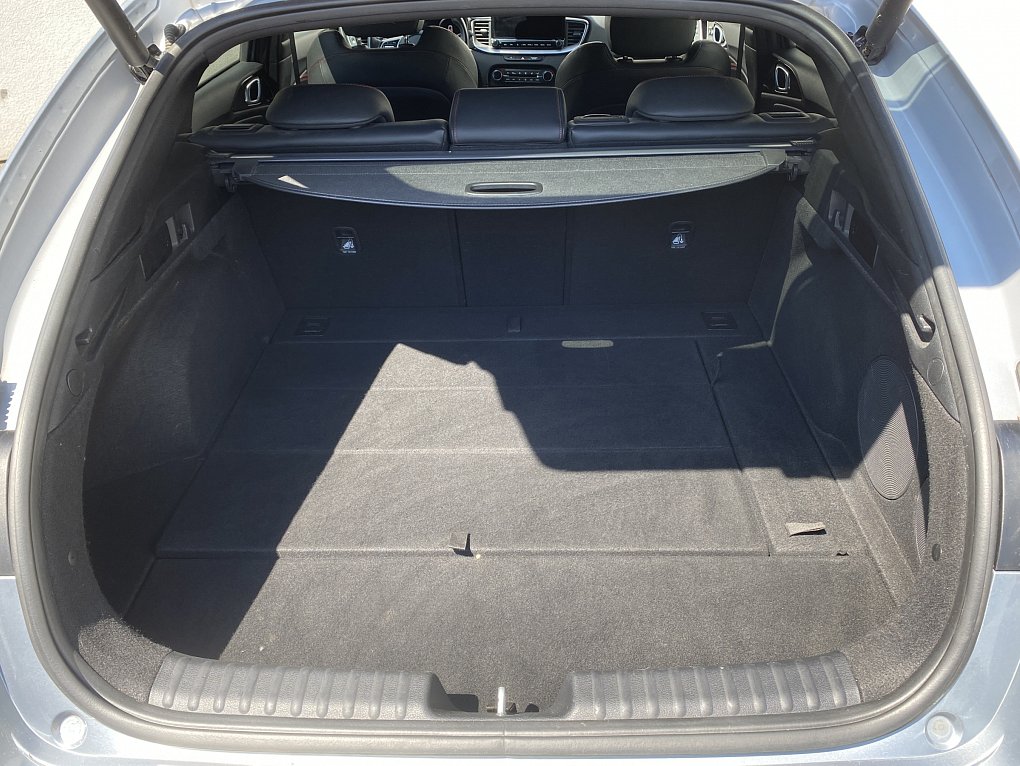 Kia Proceed 1.6 TGDi GT