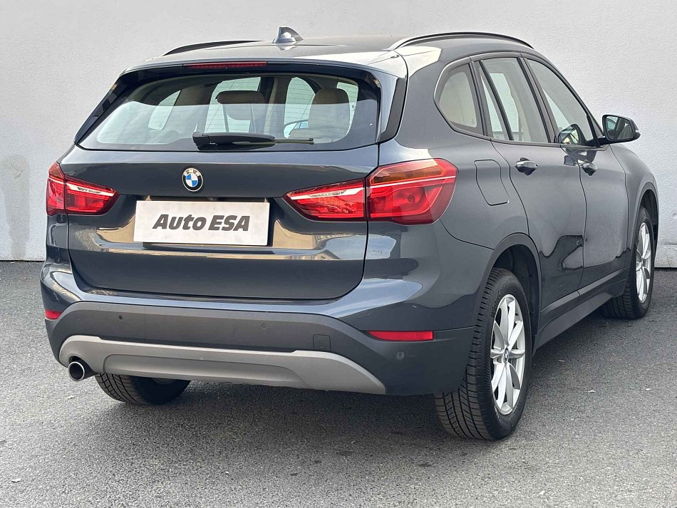 BMW X1 1.5d  SDrive16d