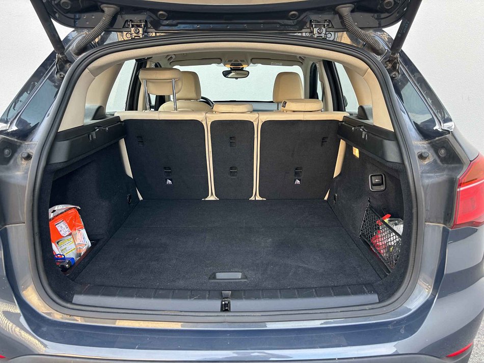 BMW X1 1.5d  SDrive16d