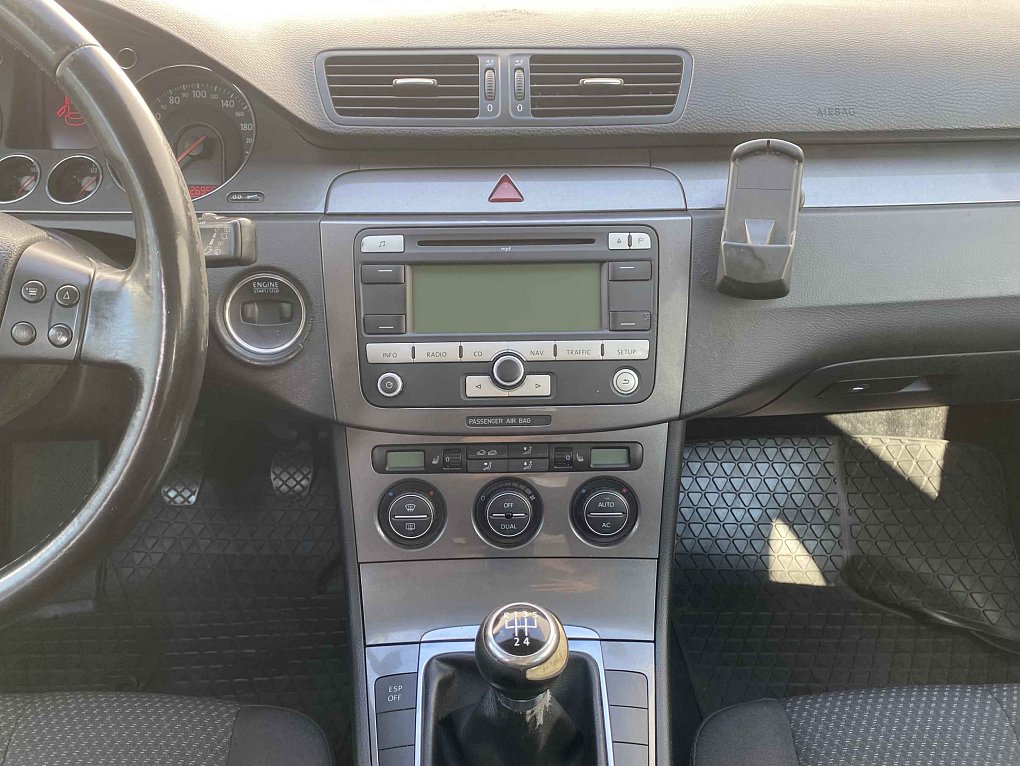 Volkswagen Passat 1.9TDi 
