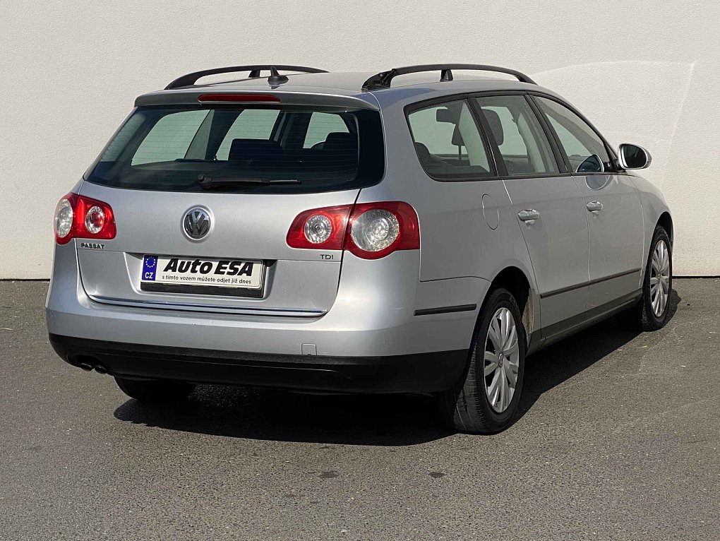 Volkswagen Passat 1.9TDi 