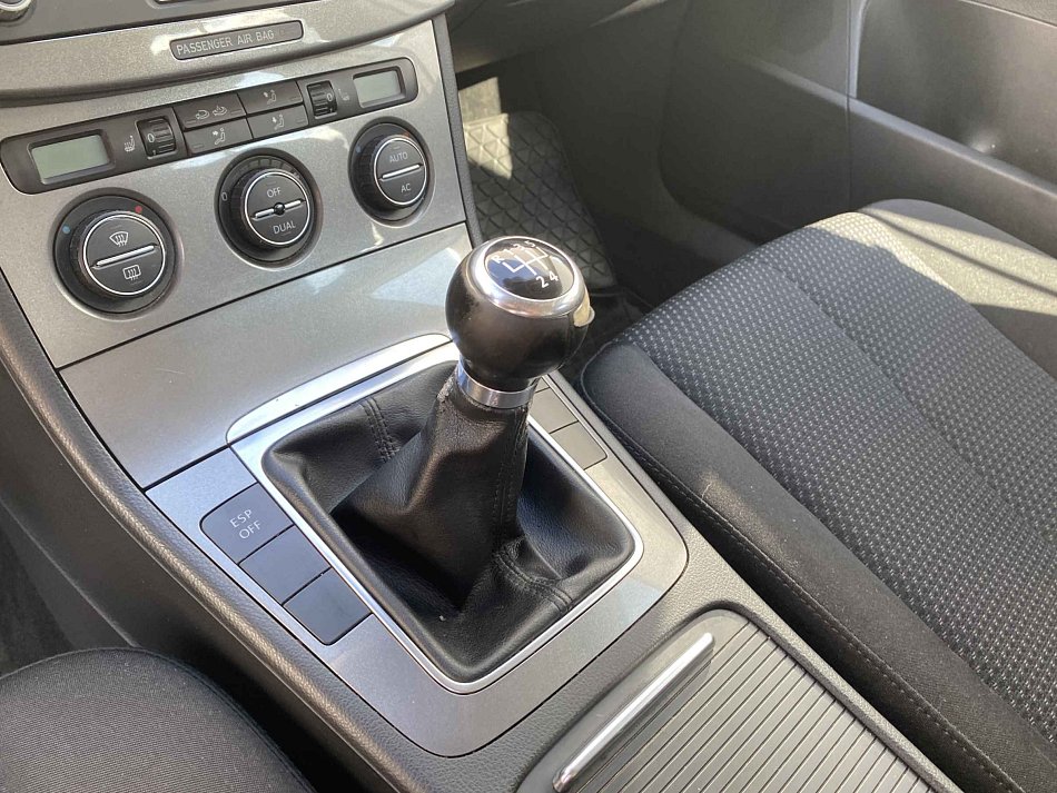 Volkswagen Passat 1.9TDi 