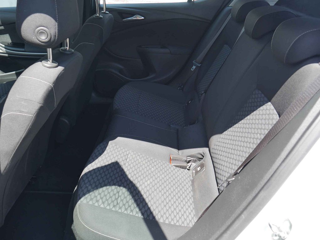 Opel Astra 1.4T 