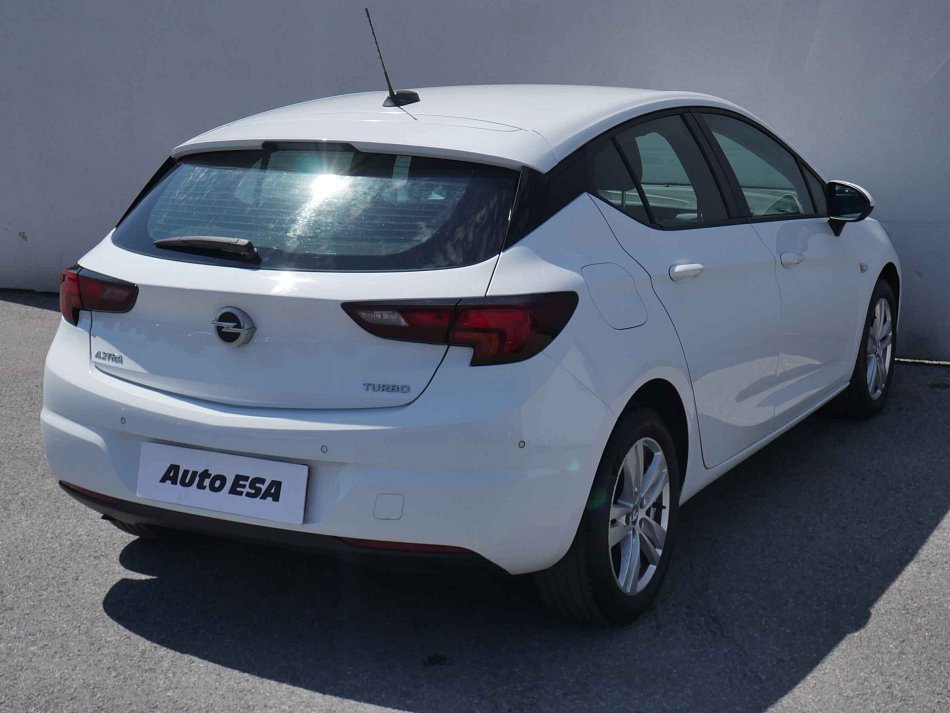 Opel Astra 1.4T 