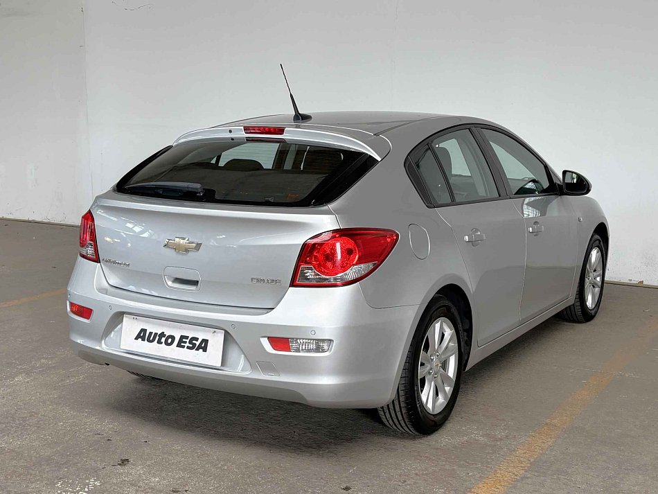 Chevrolet Cruze 1.4i 