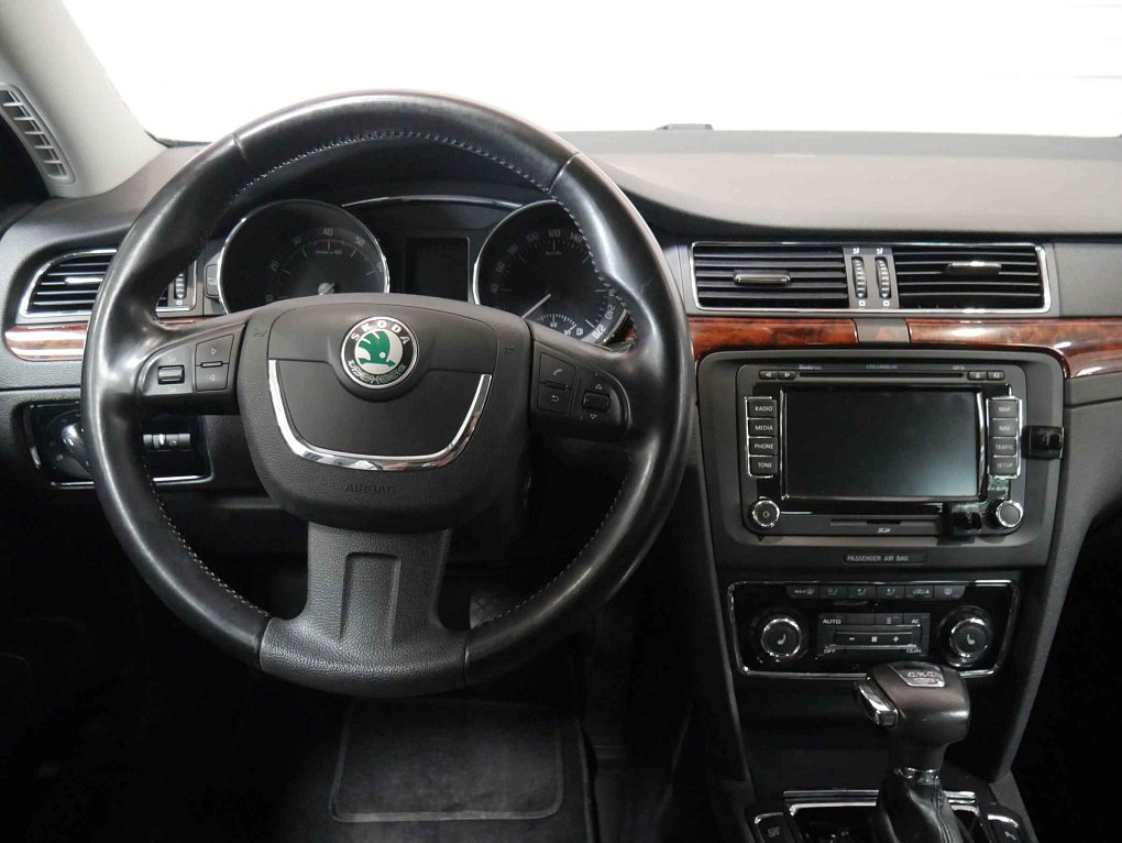 Škoda Superb II 3.6 FSI  4x4