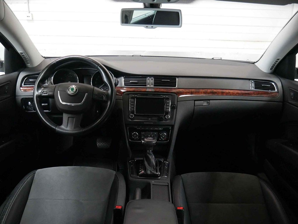 Škoda Superb II 3.6 FSI  4x4