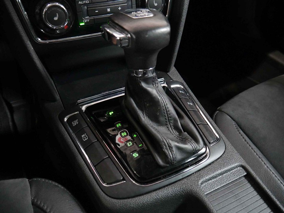 Škoda Superb II 3.6 FSI  4x4