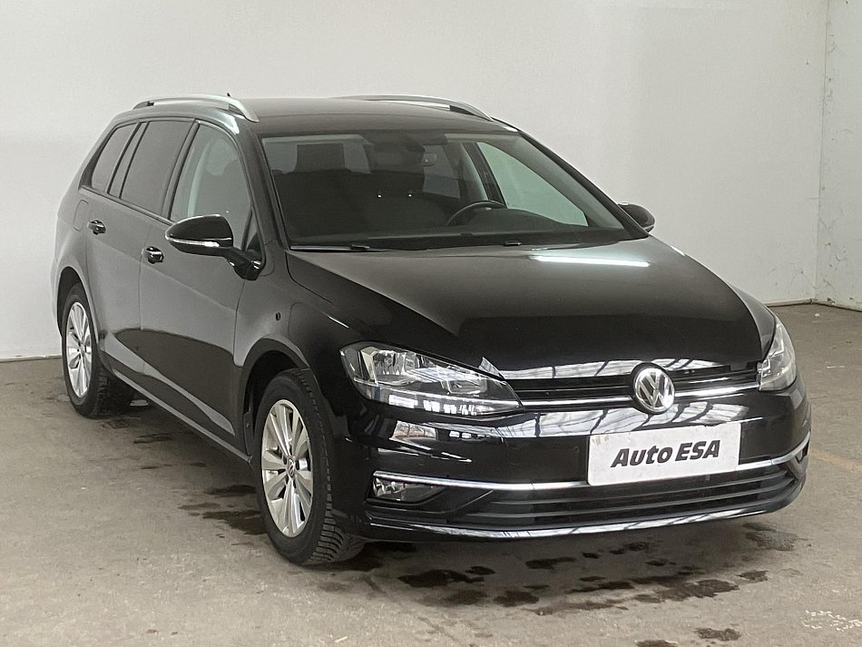 Volkswagen Golf 2.0 TDi 