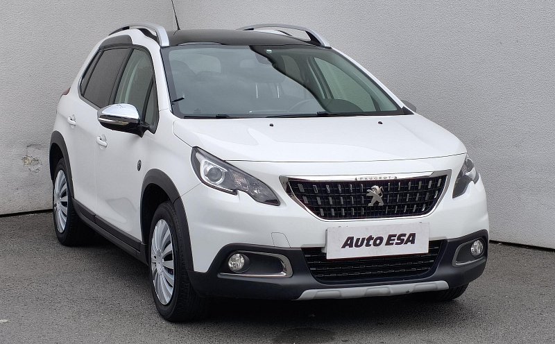Peugeot 2008 1.2 PT Crossway